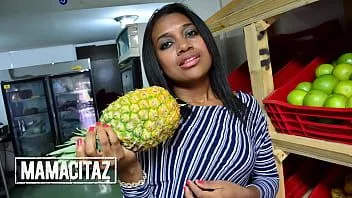 play Carnedelmercado - (luisa chocolate, pedro nel) - abanos latina cu fundul cu bule se dovedește a fi o nimfoană hardcore după ridicarea în public și dracu