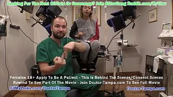 play $ clov se convierte en doctor tampa durante el examen físico deportivo obligatorio del capitán de porristas kalani luana desde el punto de vista del doctor @ girlsgonegynocom
