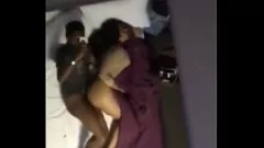 Riproduci La moglie femminista calda di latina ottiene un grosso cazzo nero allo specchio