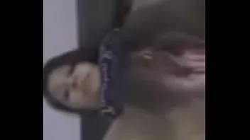 Redare Prietena indiană drăguță desi arată păsărică și fundul păros