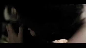 Putar Istri selingkuh pelacur tidak tahu di mana suaminya, lalu meniduri pria kulit hitam dan menangis- adegan film