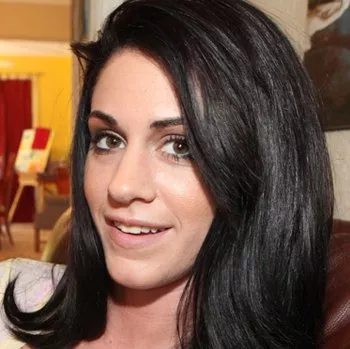 Pornstar Riley Grey