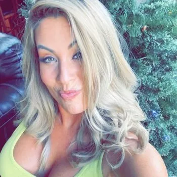 Actrita Coco Vandi