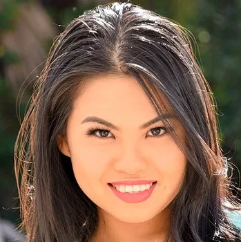 Порнозвезда Cindy Starfall
